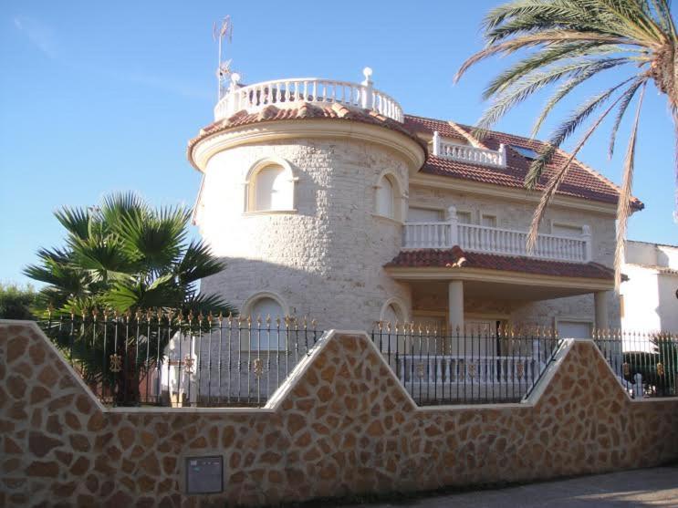 Chalet Muy Cerca De La Playa Con Piscina Privada Dehesa de Campoamor  Buitenkant foto